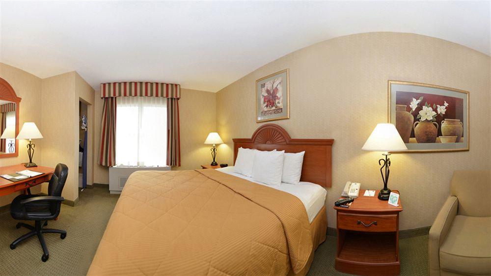 Comfort Inn & Suites Adj To Akwesasne Mohawk Casino Hogansburg Zewnętrze zdjęcie