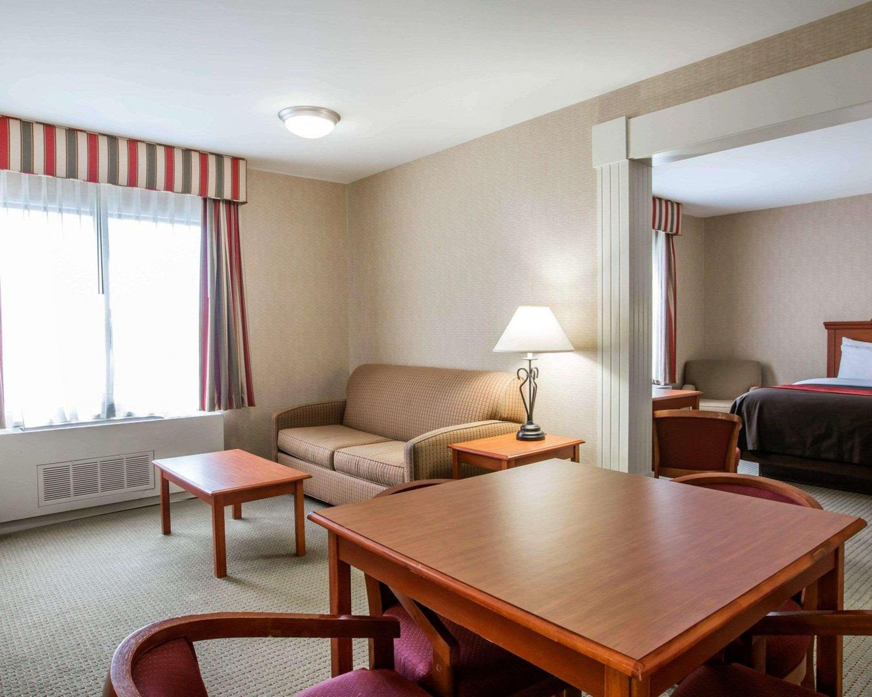 Comfort Inn & Suites Adj To Akwesasne Mohawk Casino Hogansburg Zewnętrze zdjęcie