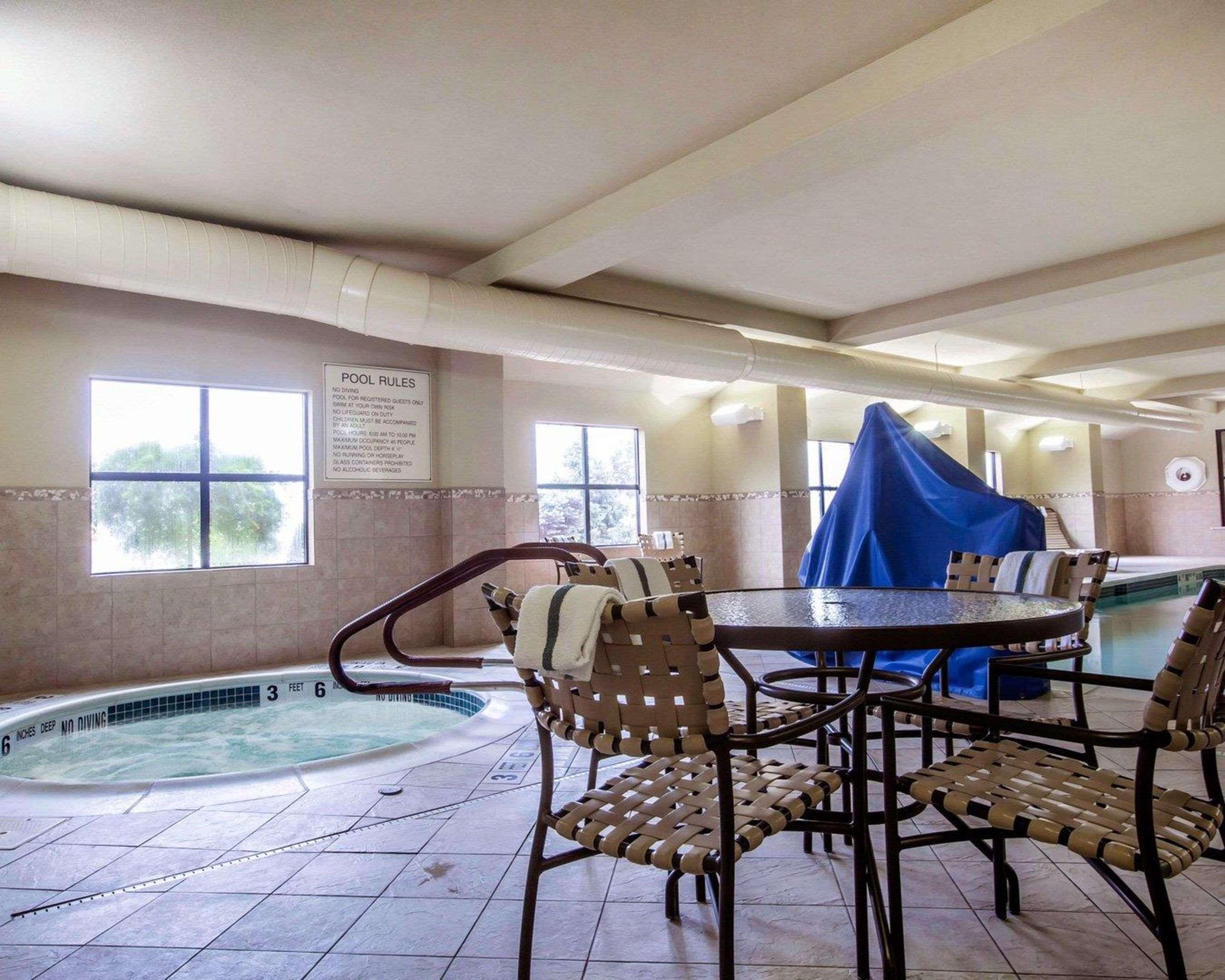 Comfort Inn & Suites Adj To Akwesasne Mohawk Casino Hogansburg Zewnętrze zdjęcie