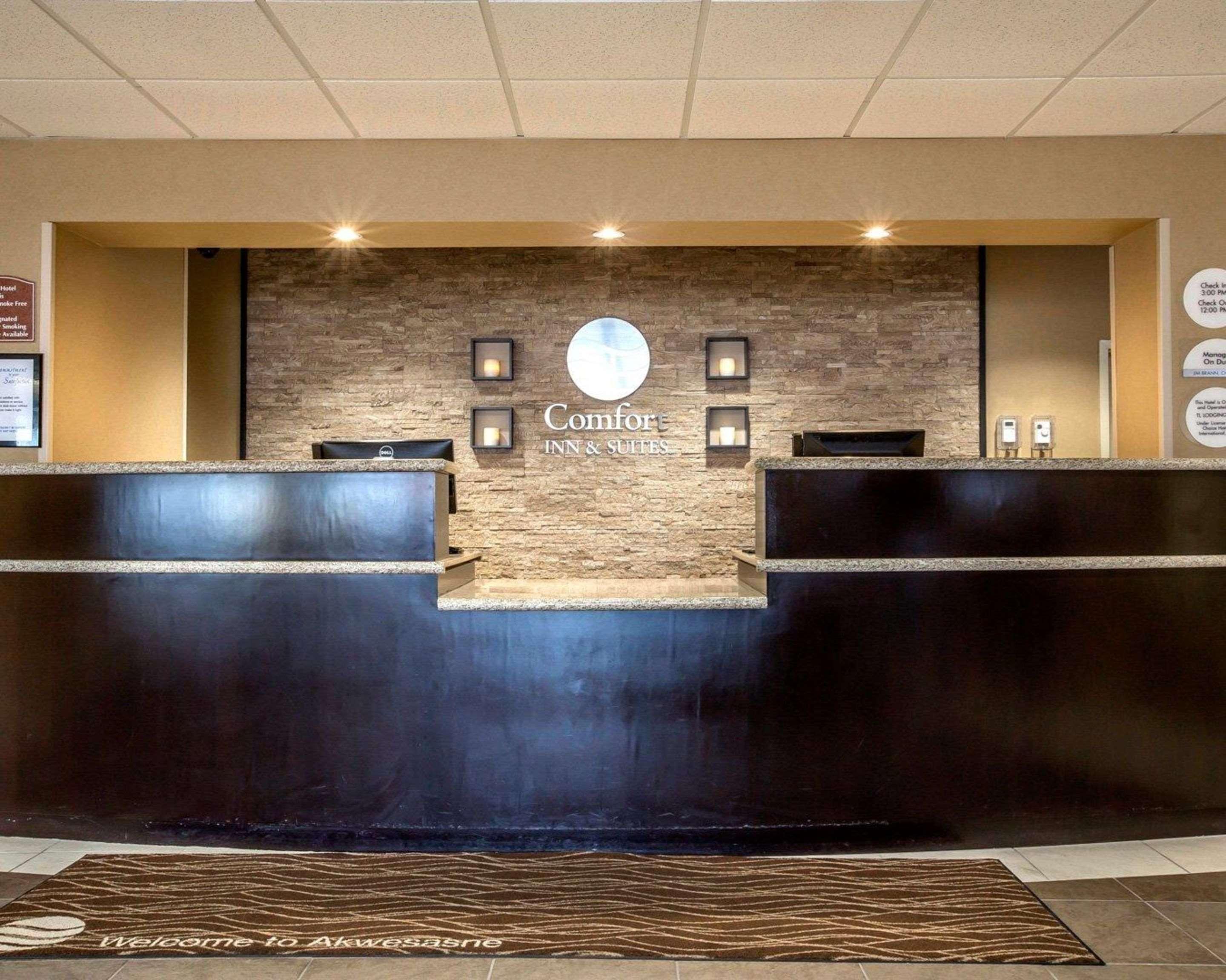 Comfort Inn & Suites Adj To Akwesasne Mohawk Casino Hogansburg Zewnętrze zdjęcie