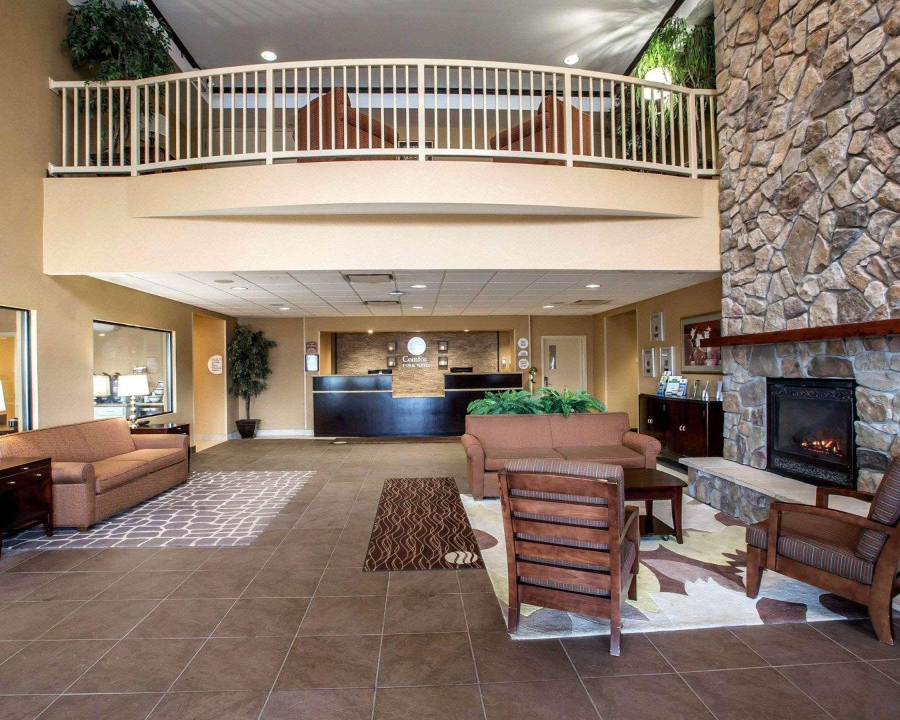 Comfort Inn & Suites Adj To Akwesasne Mohawk Casino Hogansburg Zewnętrze zdjęcie
