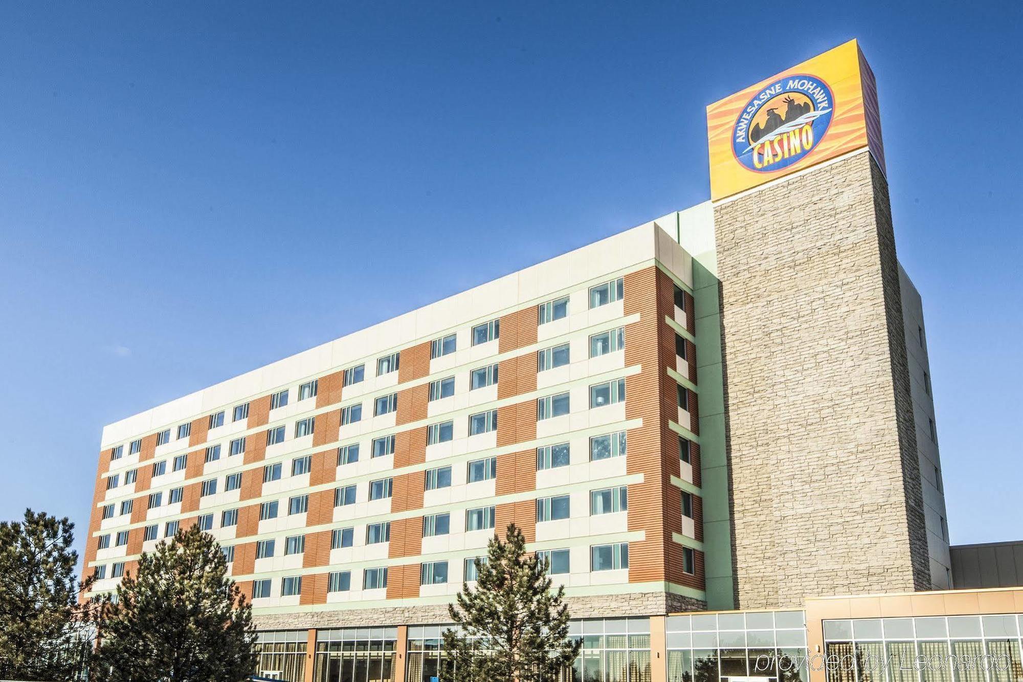 Comfort Inn & Suites Adj To Akwesasne Mohawk Casino Hogansburg Zewnętrze zdjęcie